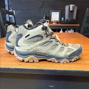 Merrell Men's Moab 3 Mid Waterproof Hiking Boot - Olive/Gum